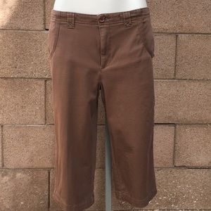 French Cuff brown capris. Size 10.